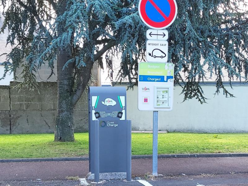 Borne de recharge électrique