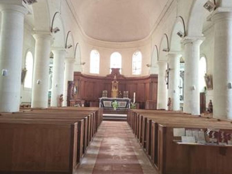 Intérieur de l'église